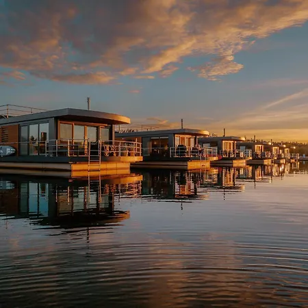 Two-bedroom Home, Ботель Klitten