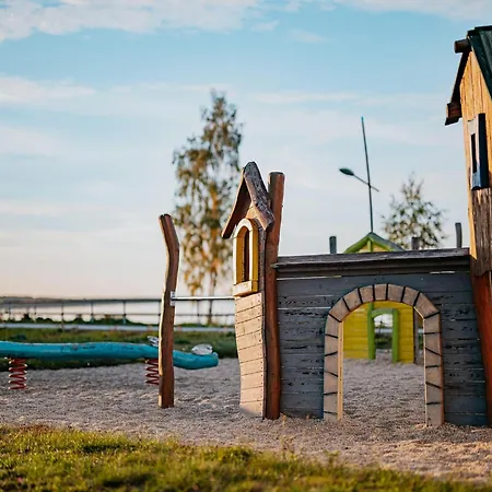 Two-bedroom Home, * Klitten